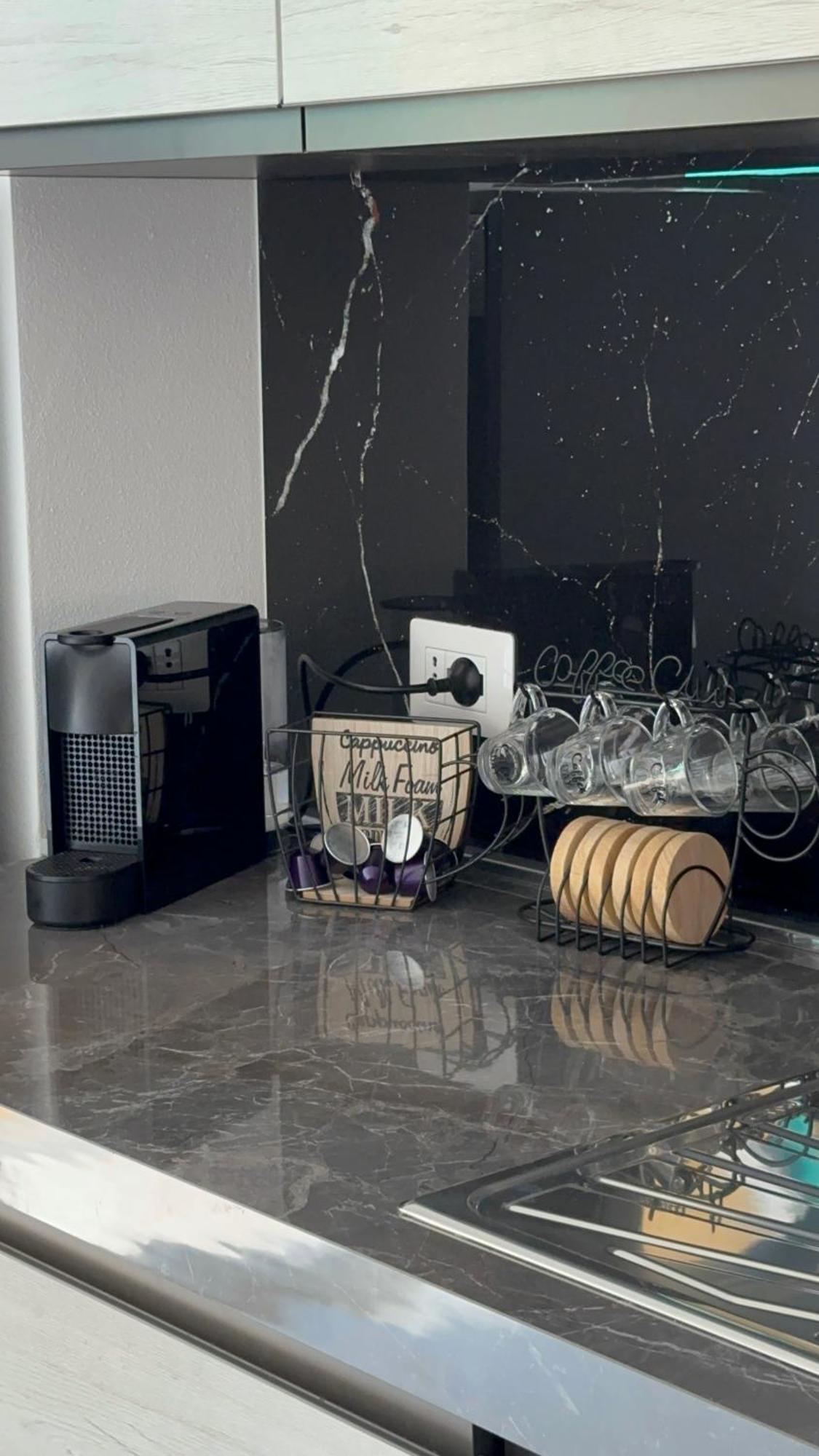 Casa La Rosa Apartment เลซา ภายนอก รูปภาพ