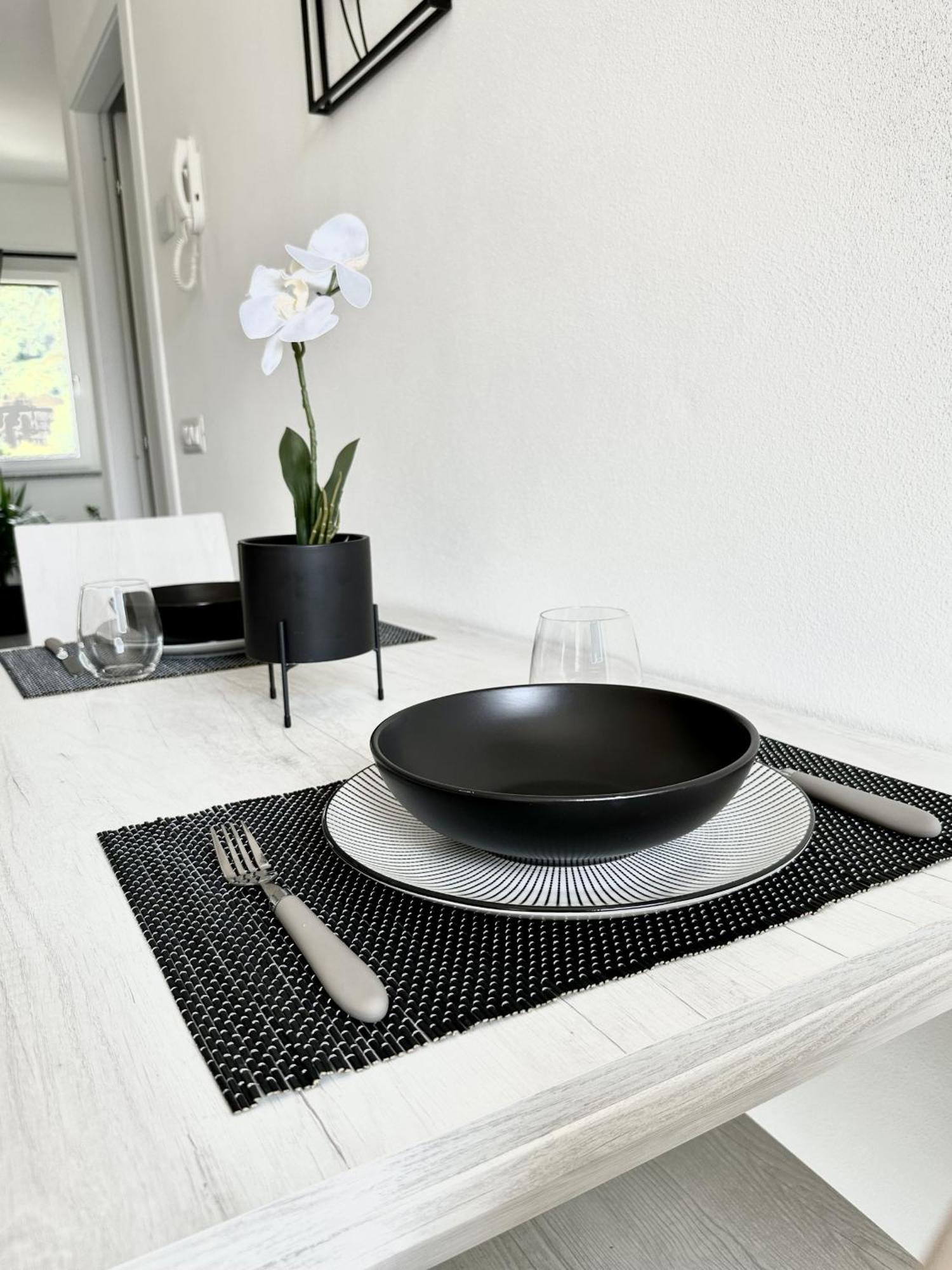 Casa La Rosa Apartment เลซา ภายนอก รูปภาพ
